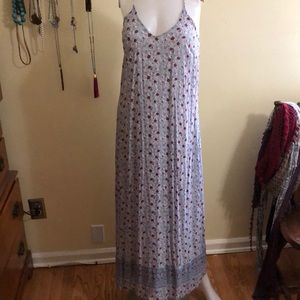 🌻❤️strappy bohemian maxi sundress NWOT❤️🌻